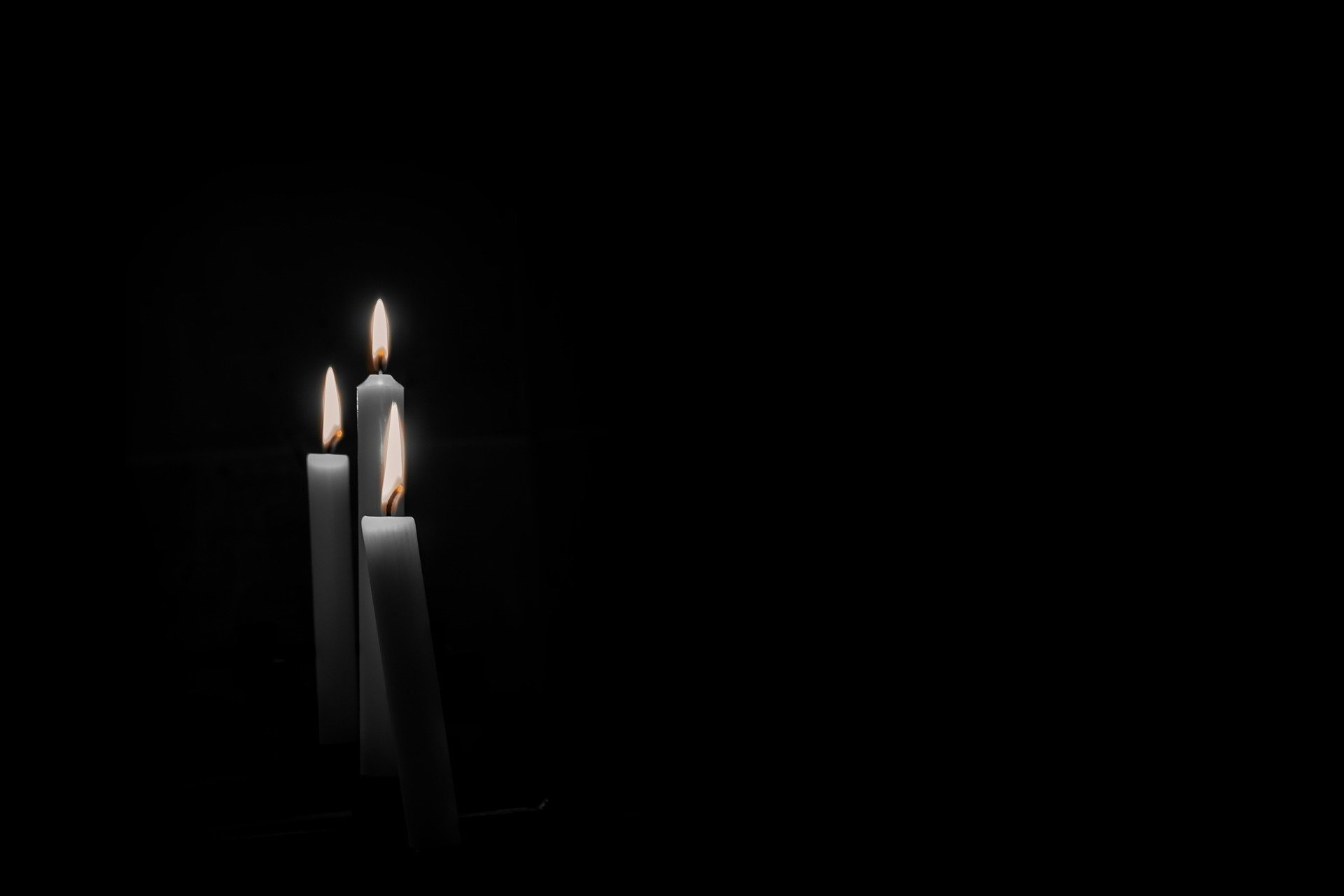 свечи-соболезнования