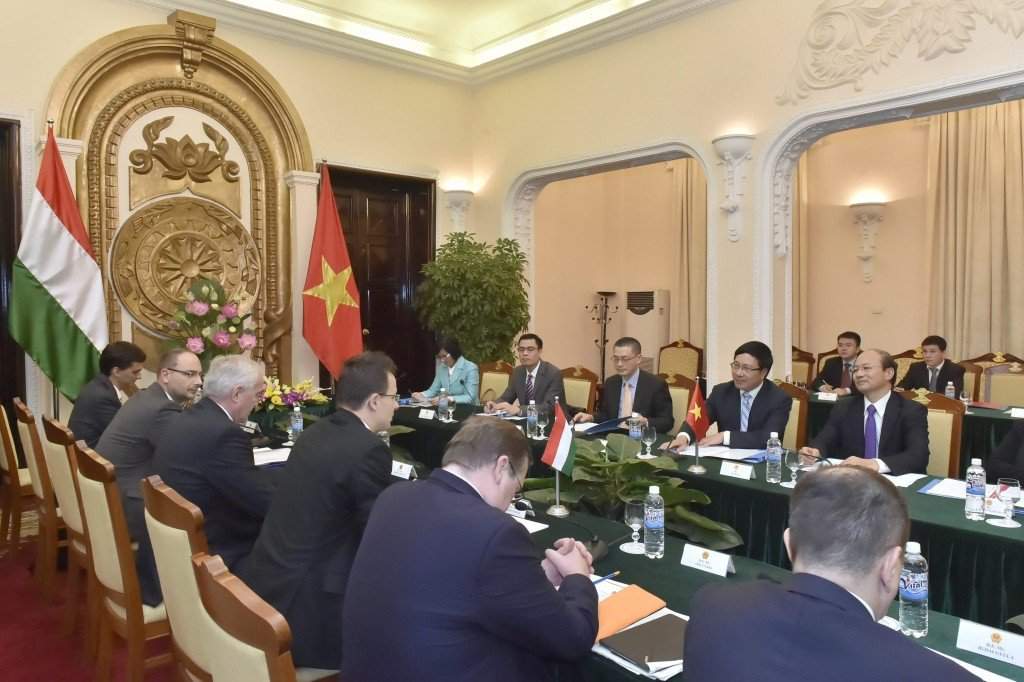 Hungarys Foreign Minister To Visit Vietnam X