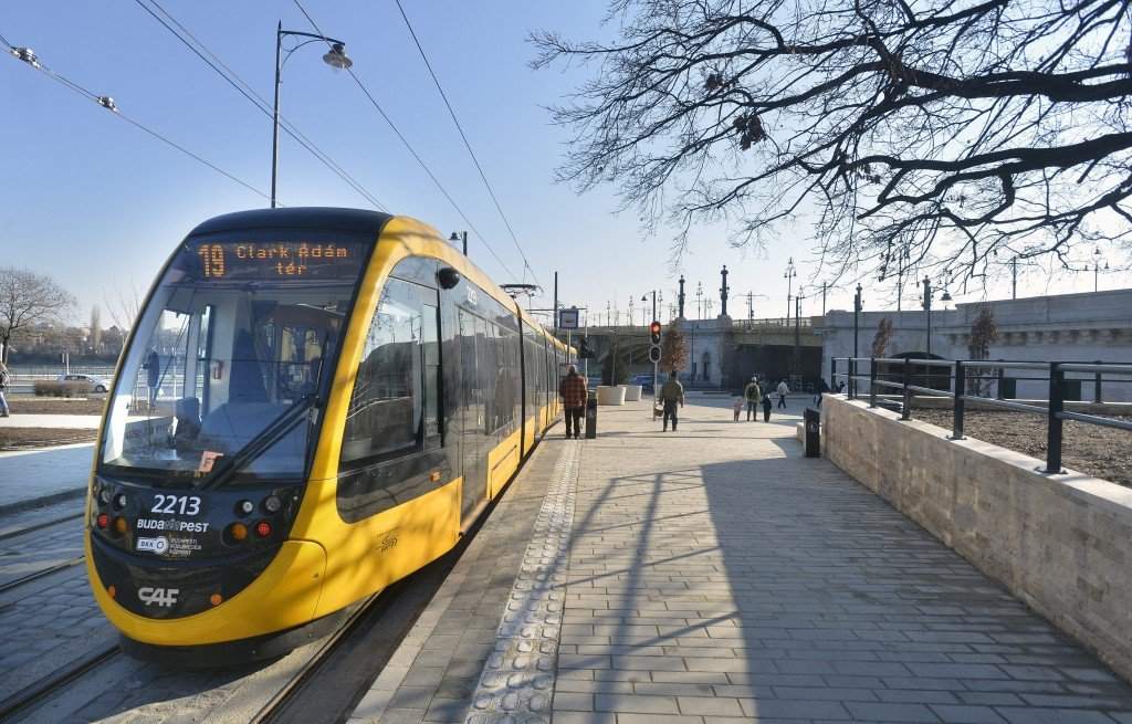 Fonodo Tram Bkv Bkk X