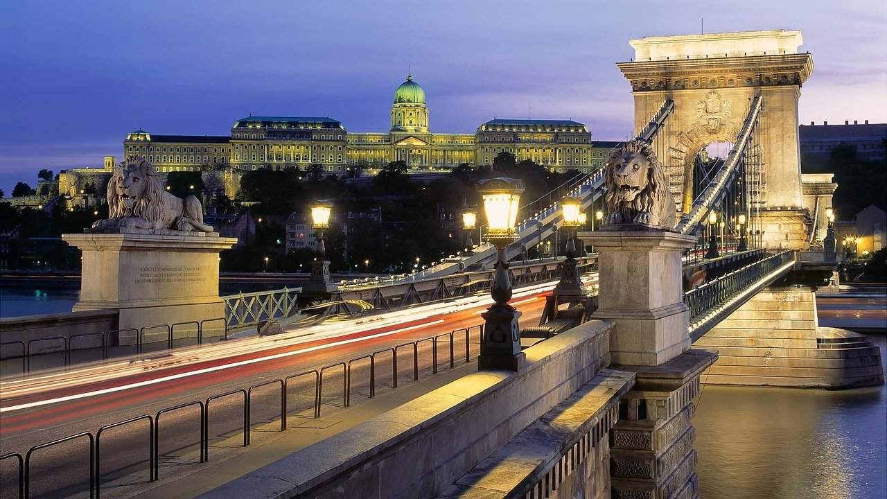 budapešť-řetězový most