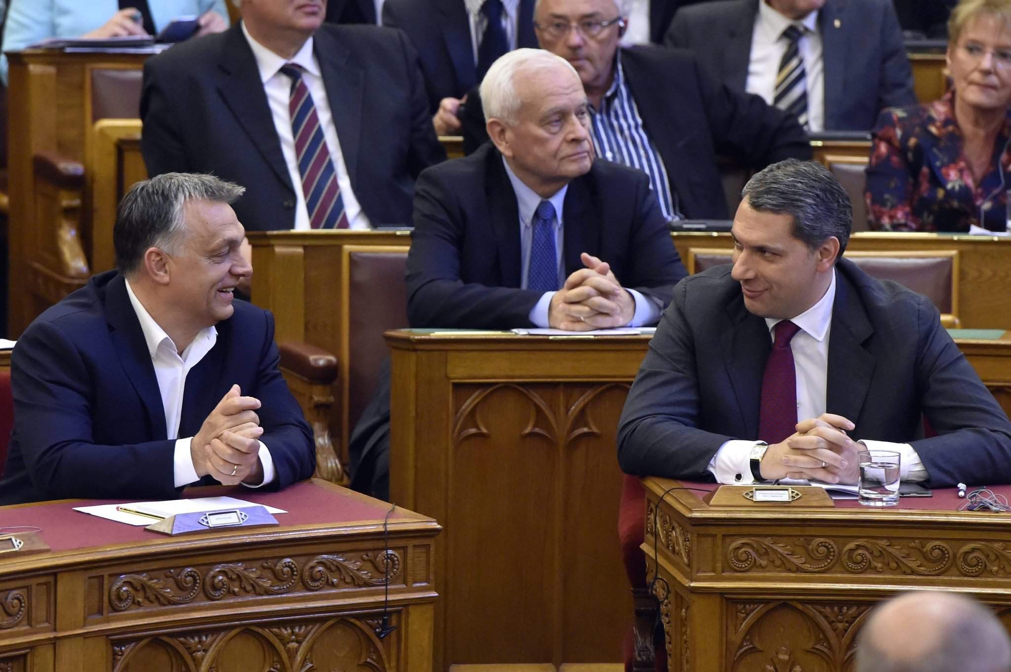 Parlamento de Orbán Hungría