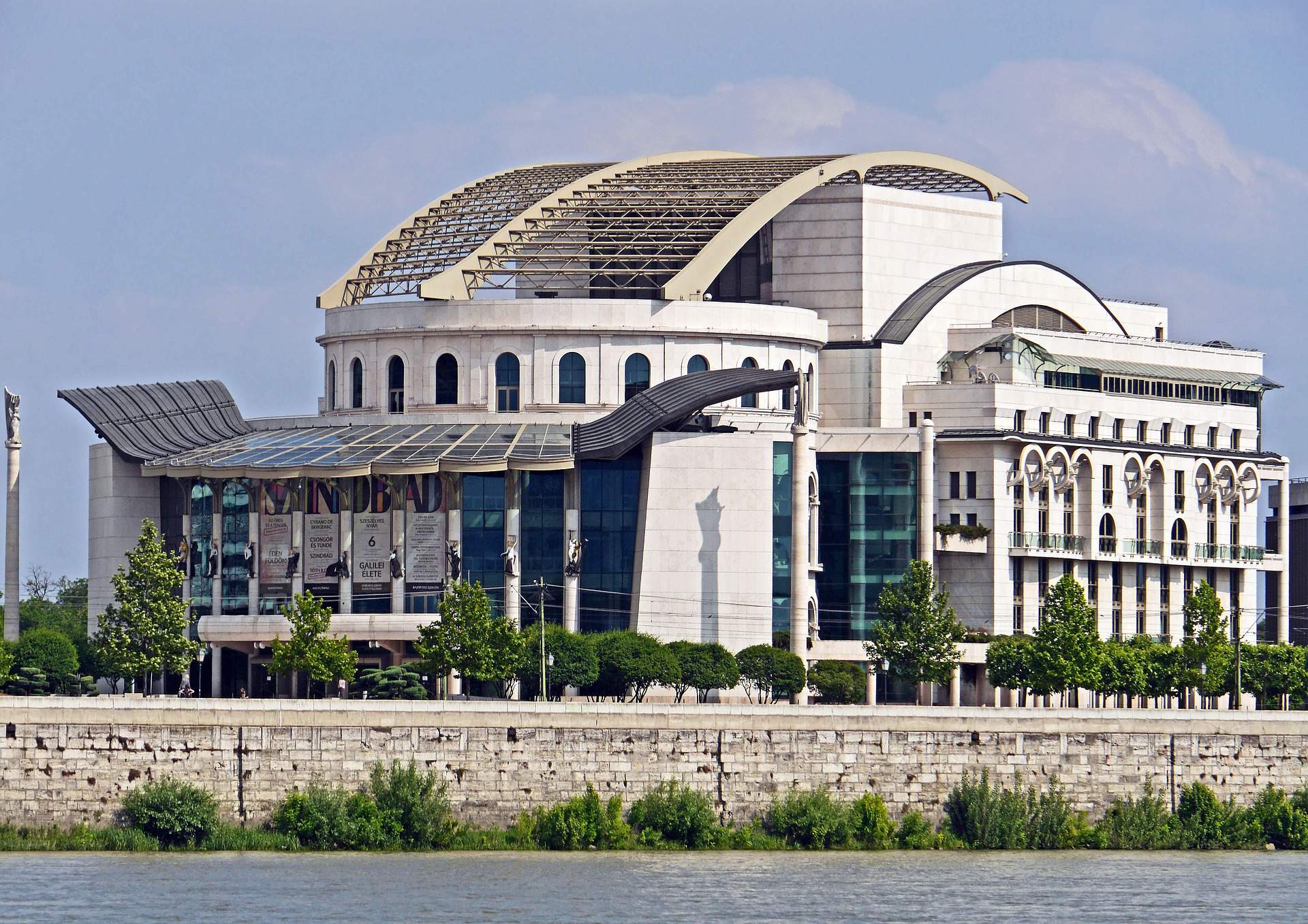 布达佩斯国家剧院