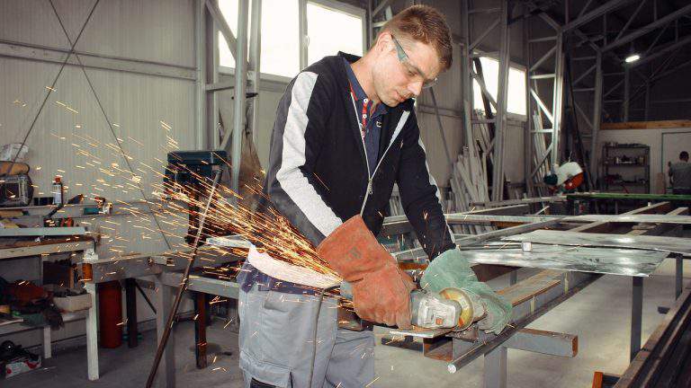 labour shortage