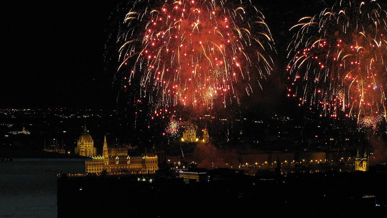 budapest-fireworks
