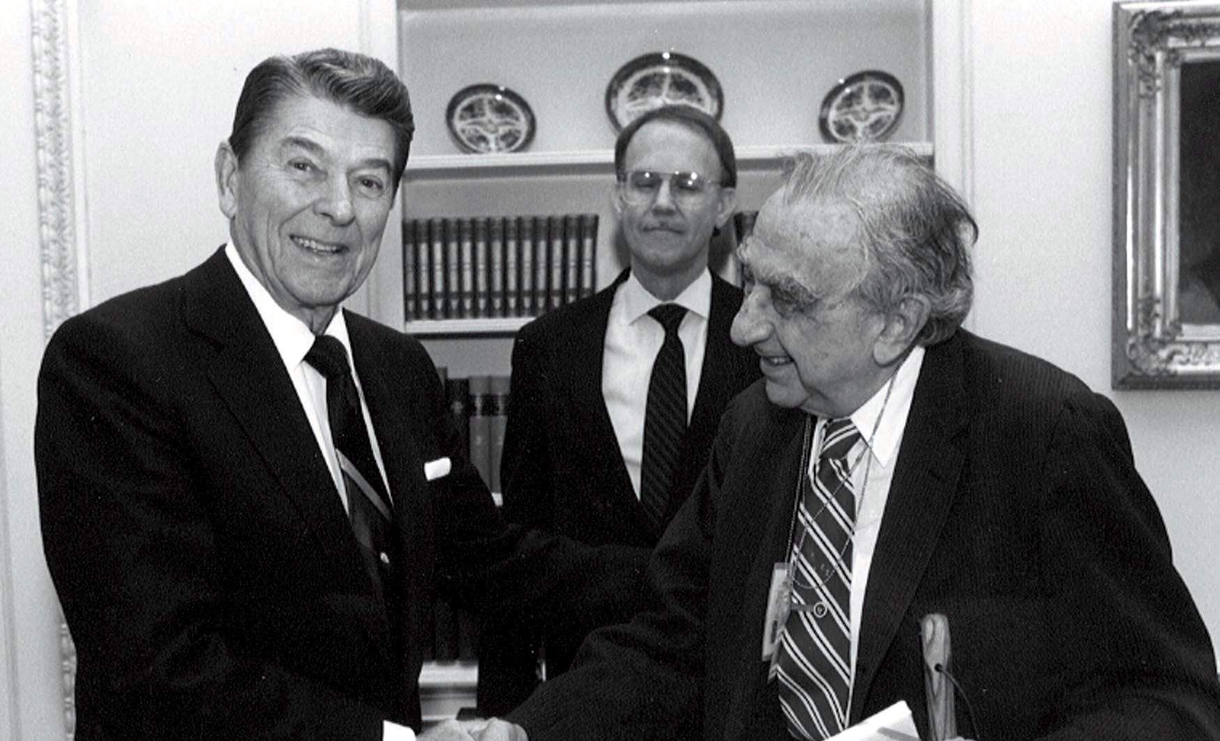 Edward_Teller_and_Ronald_Reagan