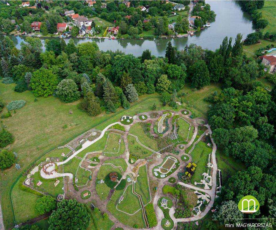 miniature maquette Szarvas park mini