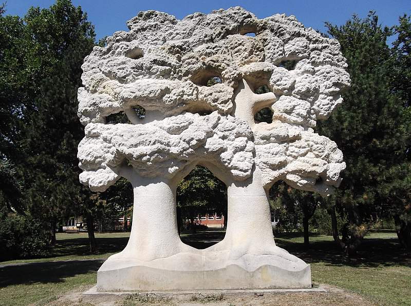 memorial poland polish hungarian