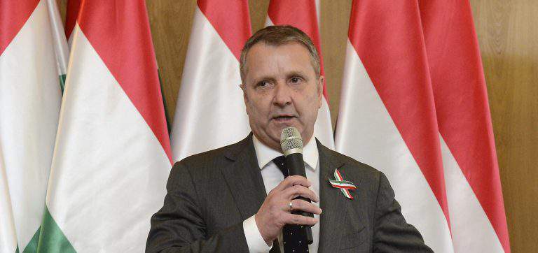 socialists Hungary mszp party Molnár Gyula