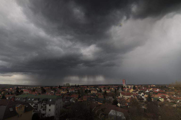 rain cloud weather