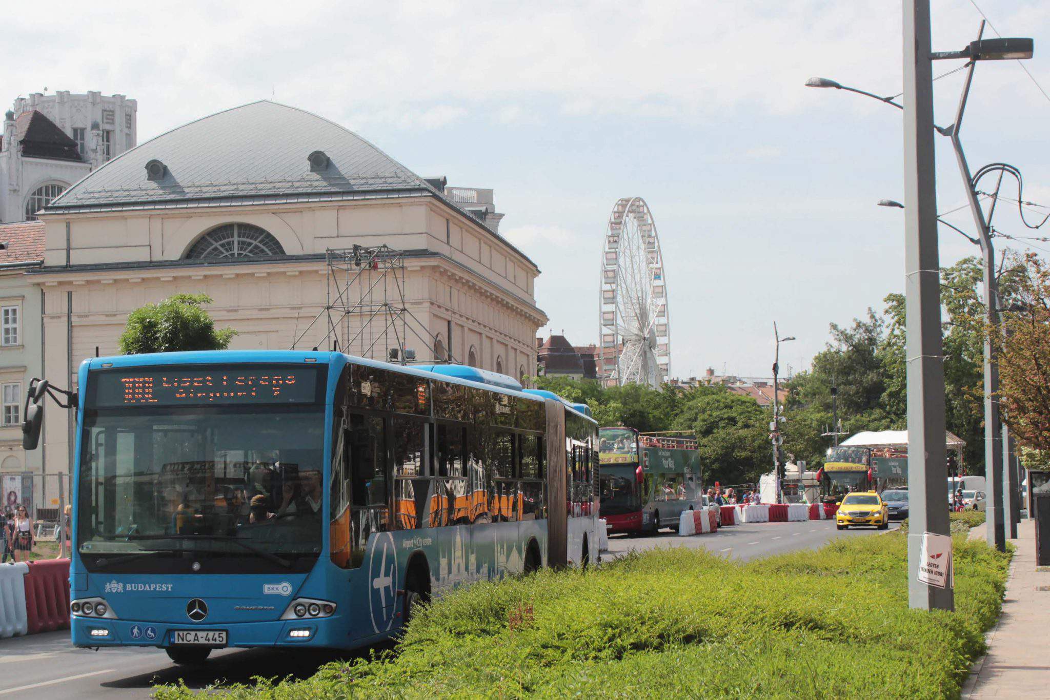transfert en bus aéroport budapest hongrie bkk bkv
