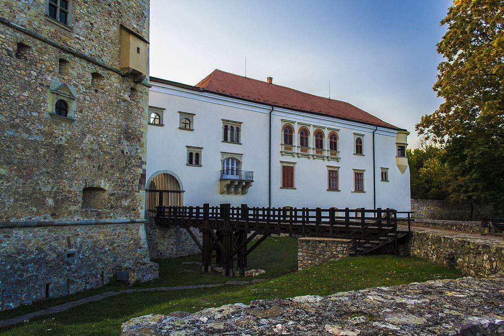 hrad Sárospatak