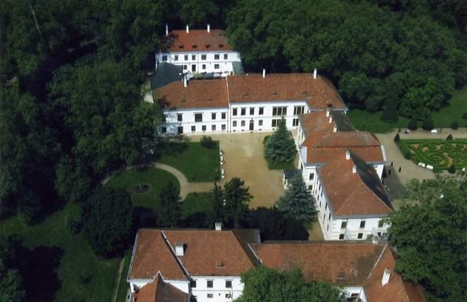 castle Széchenyi kastély