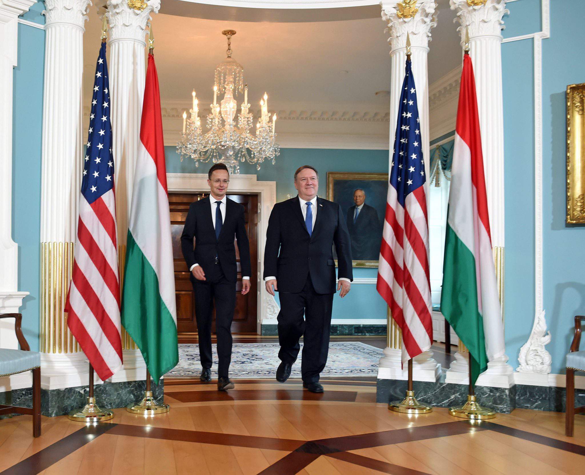 外交部长彼得·西贾尔托在华盛顿与美国国务卿迈克·蓬佩奥会谈后表示