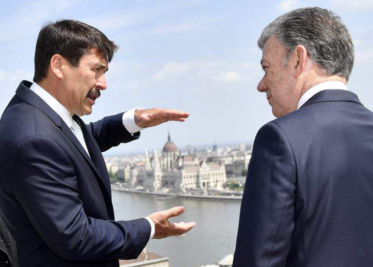 Juan Manuel Santos Columbia Hungary President Áder