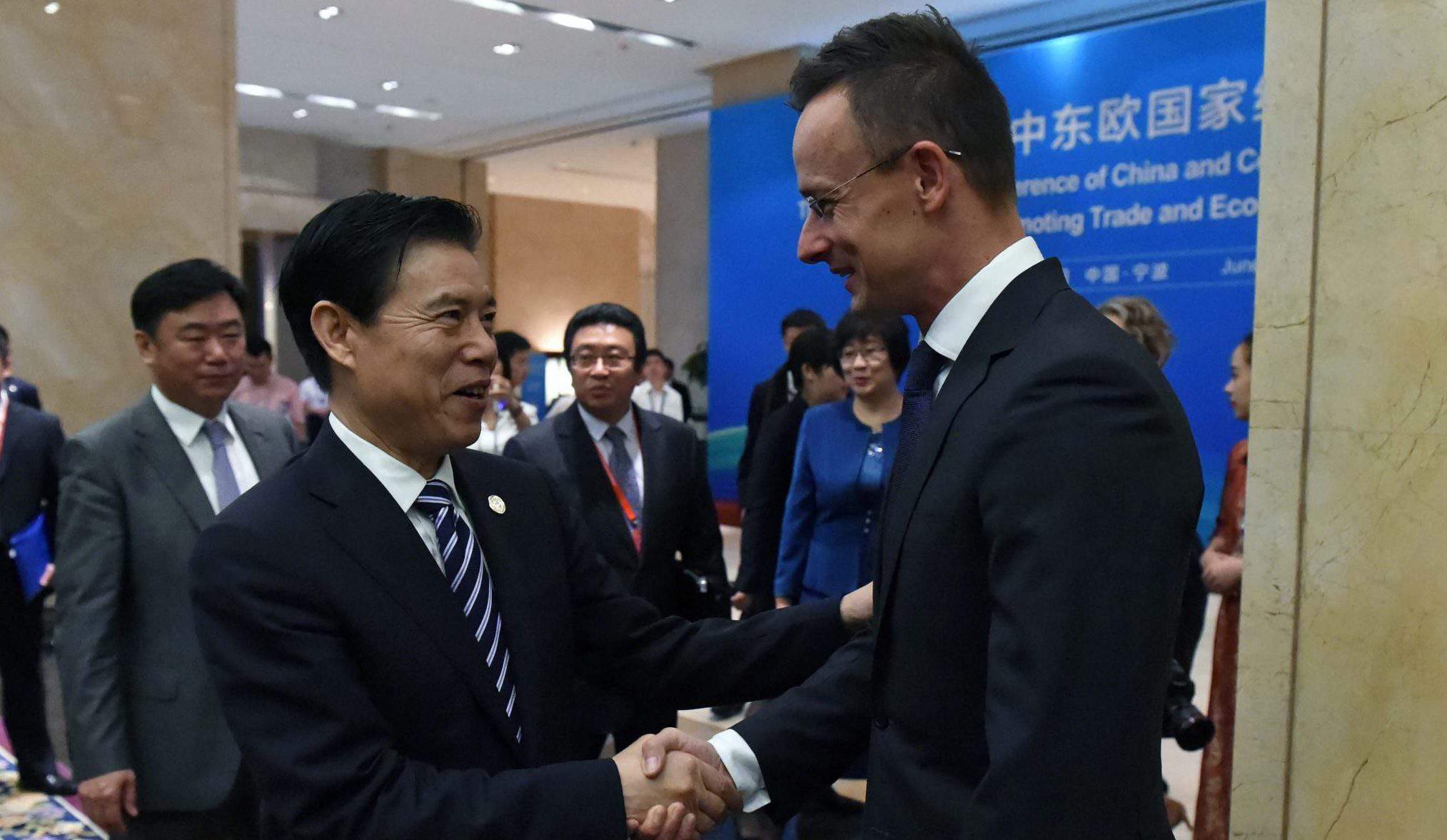 China Hungary forein minister