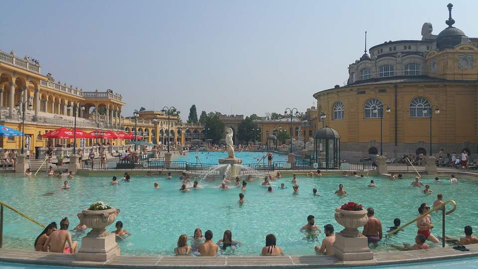 थर्मल स्नान, बुडापेस्ट