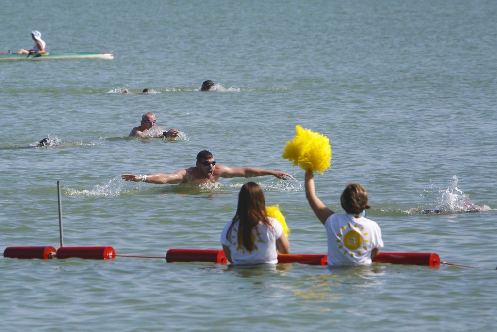 Lacul Balaton înot