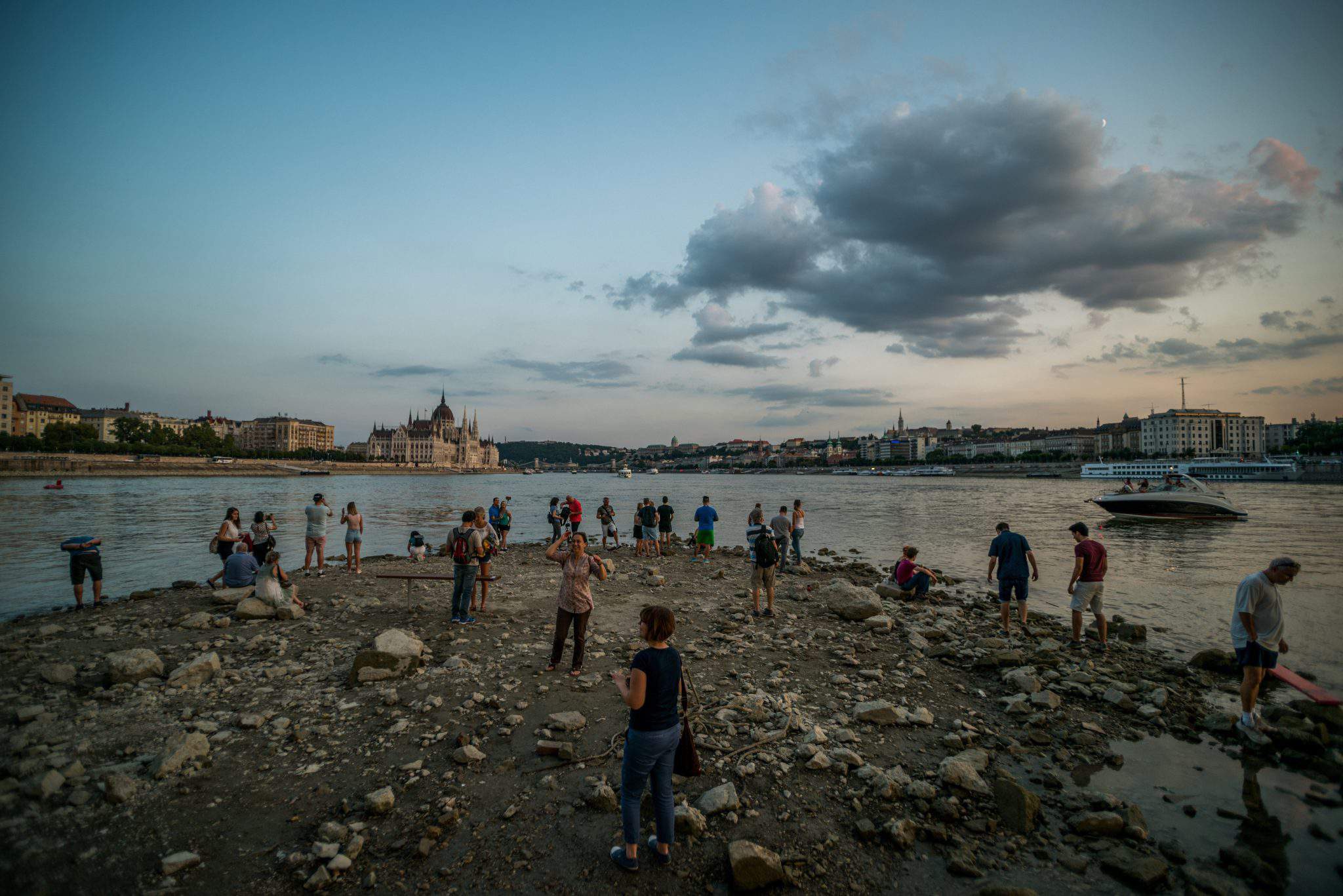 Cel mai scăzut nivel al apei înregistrat în mai multe puncte de pe Dunăre