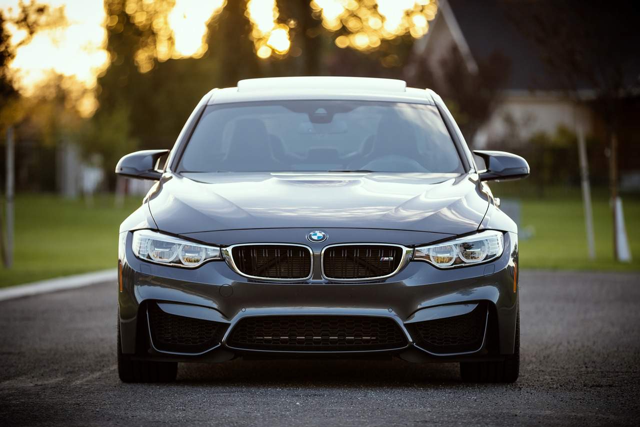 سيارة BMW