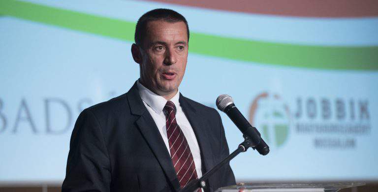 jobbik president Sneider