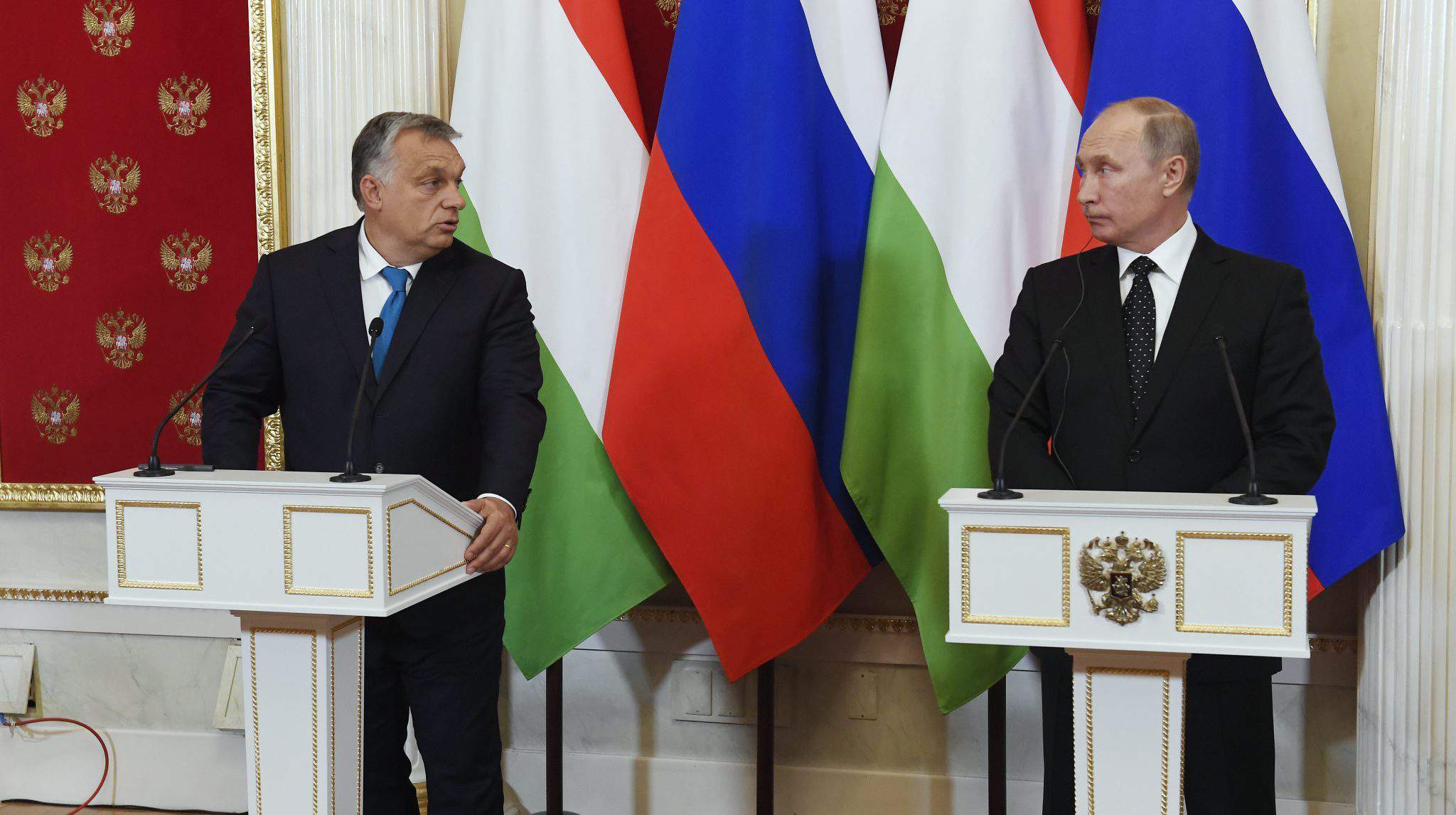 Orbán in Russia con Putin