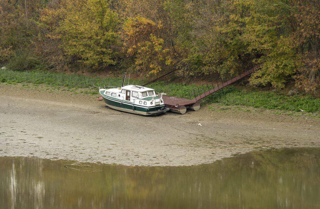 low water level Danube