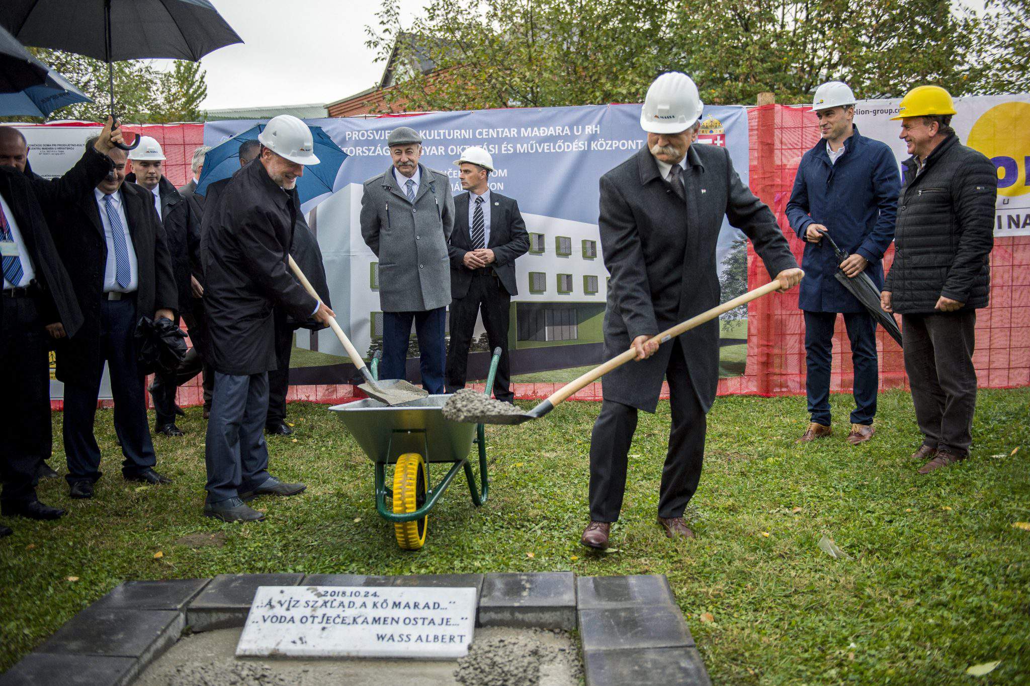 Eszék Osijek Hungarian center