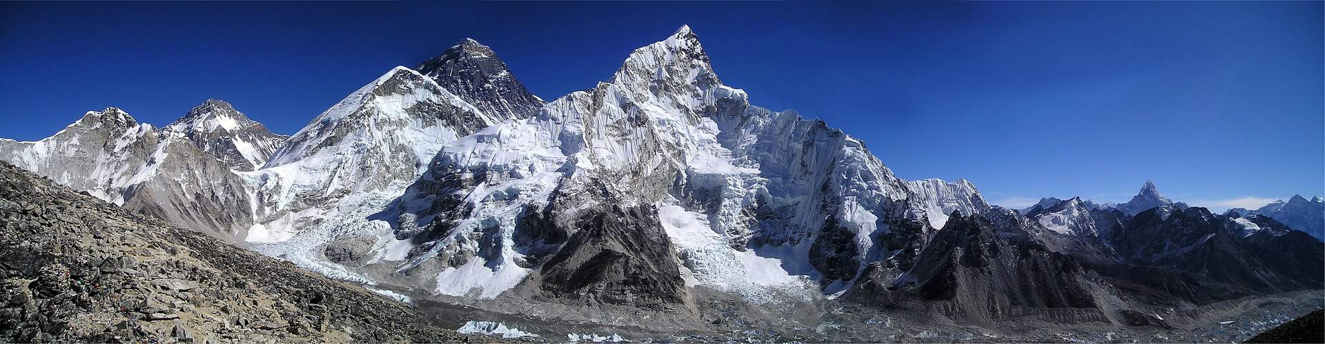 Sommità della montagna dell'Everest dell'Himalaya