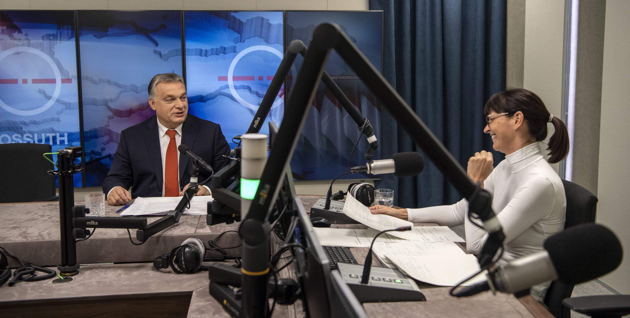 Radiointerview mit Orbán