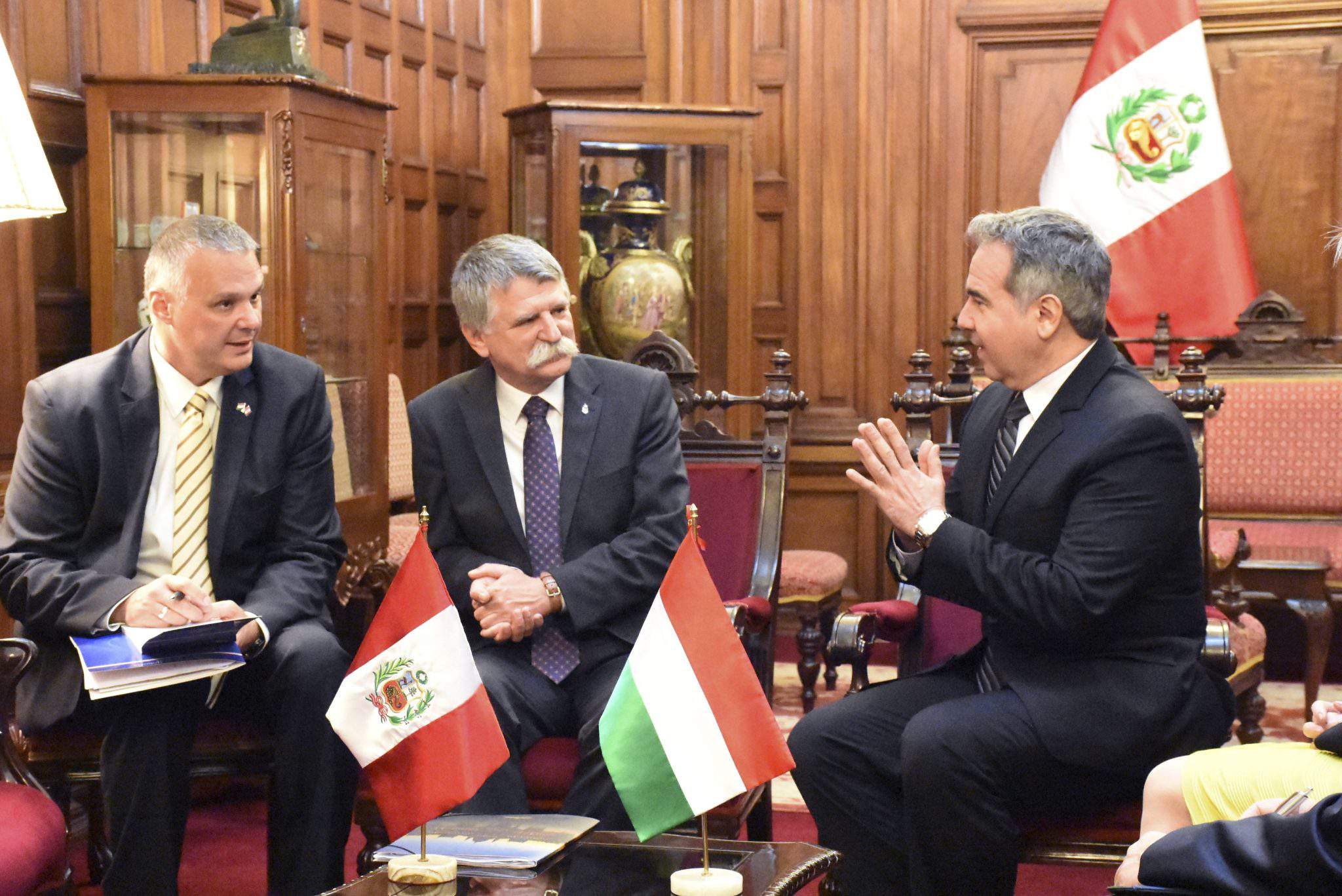 Perù Lima Presidente della Camera ungherese