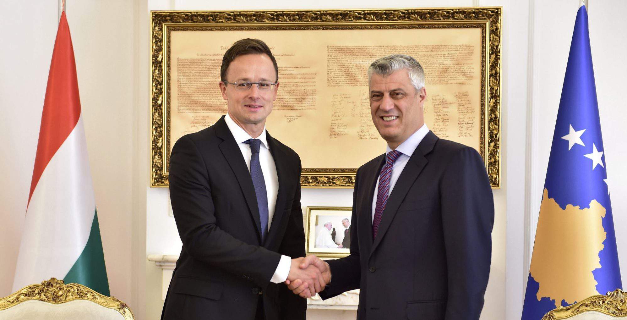 Pristina Ministro degli esteri ungherese