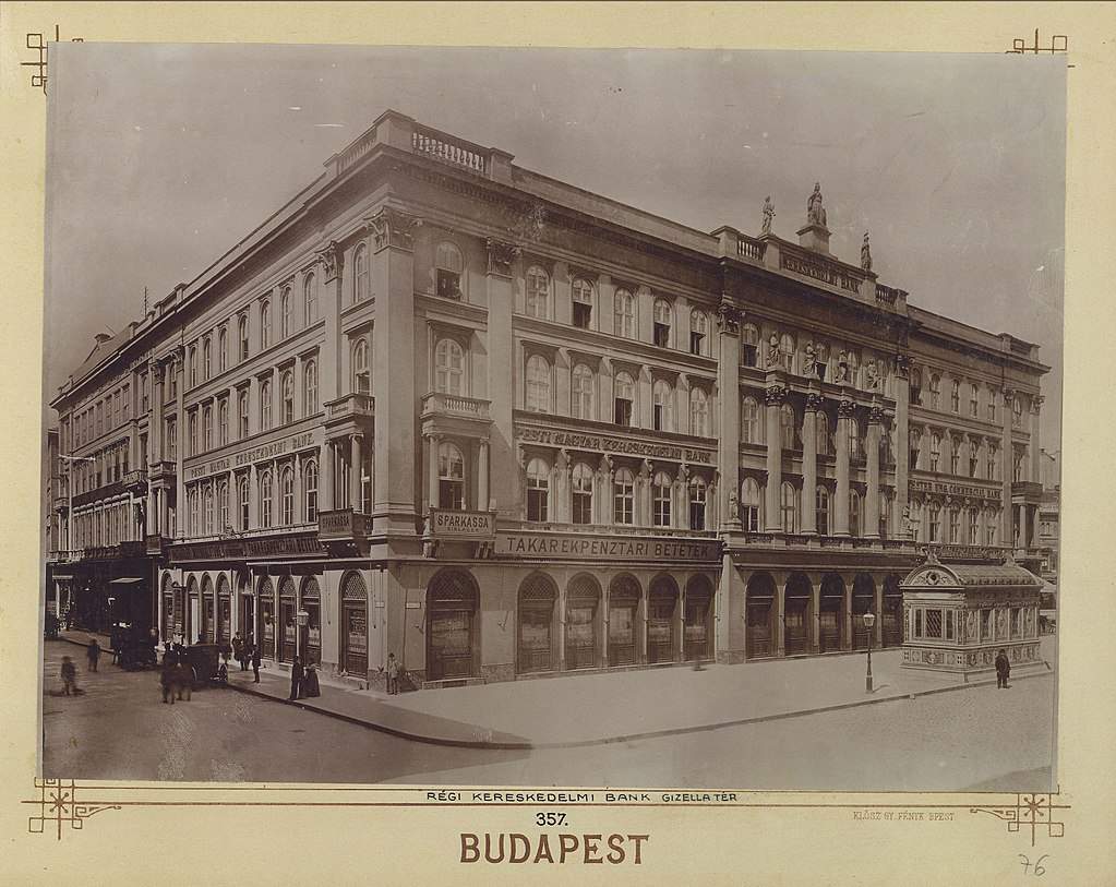 antiguo, cuadrado, Budapest, edificio