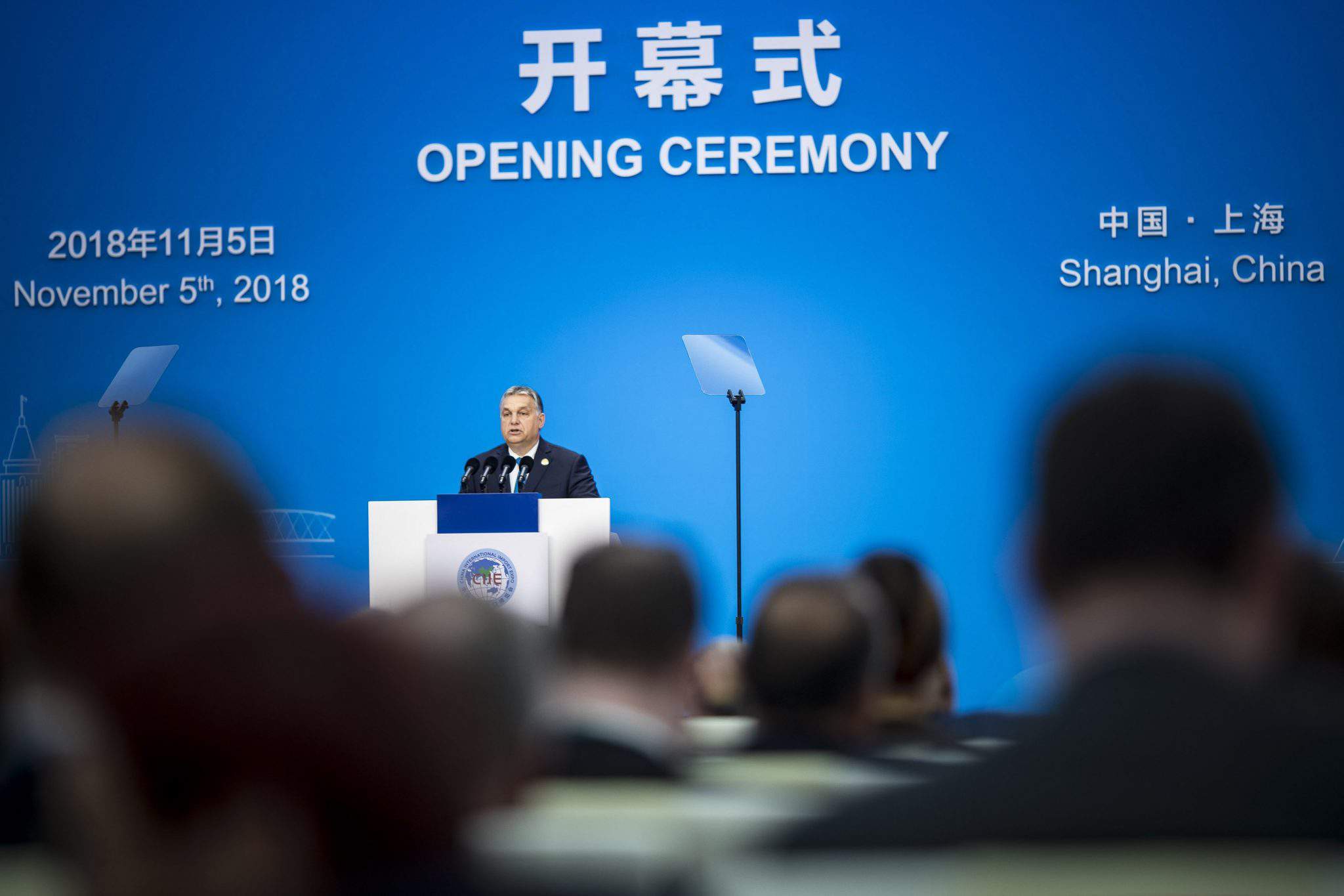 Orbán in Shanghai