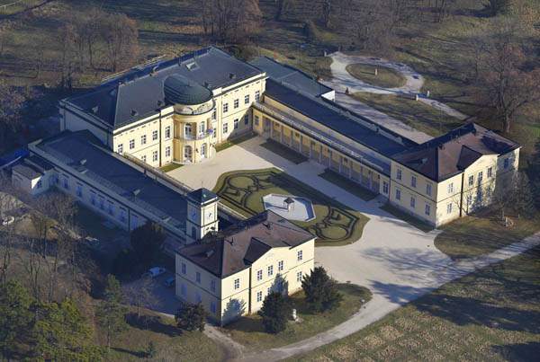 Károlyi Castle at Fehérvárcsurgó