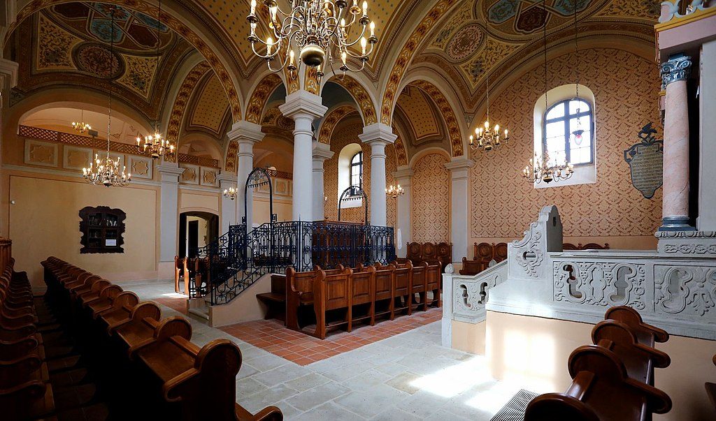 zsinagóga synagogue mád hungary magyarország