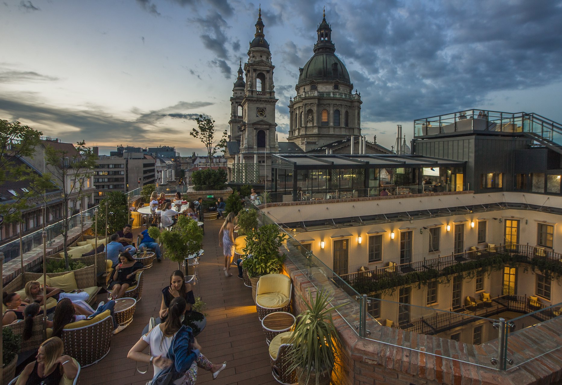 Bar sul tetto di alta nota Budapest