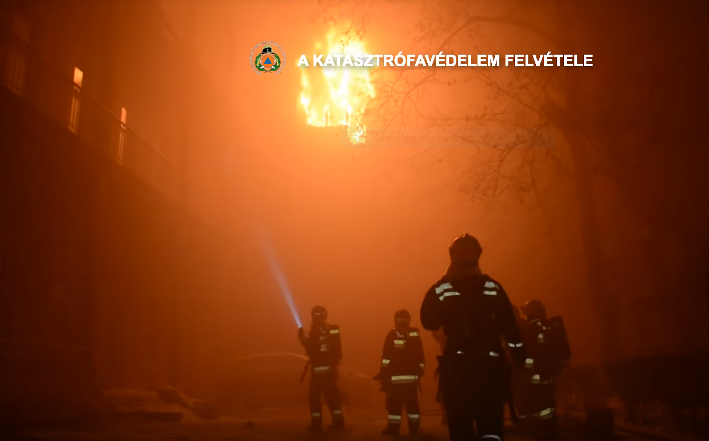 ブダペストの学生寮が炎上