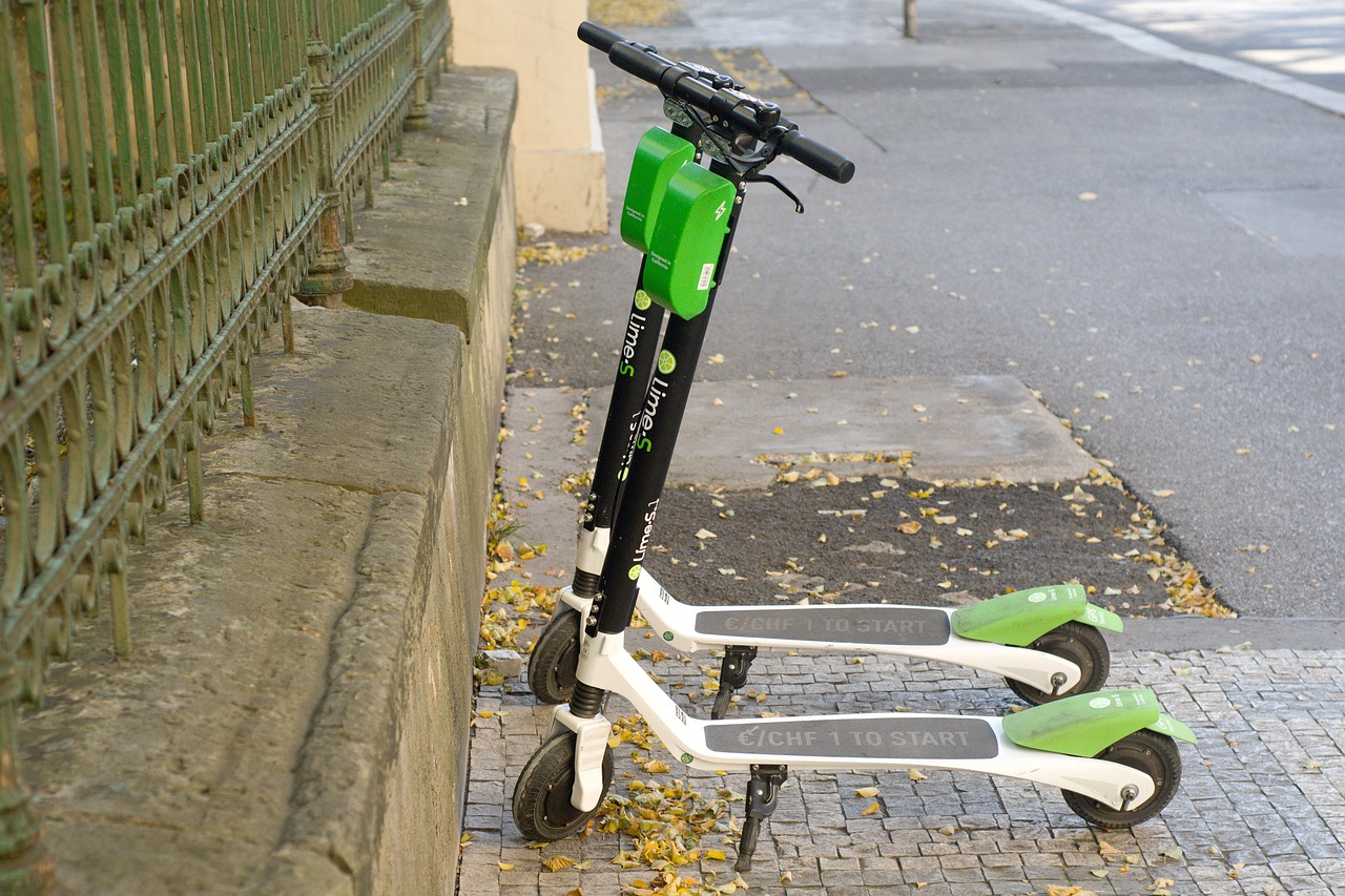 scooter électrique, chaux, budapest, hongrie, etats unis