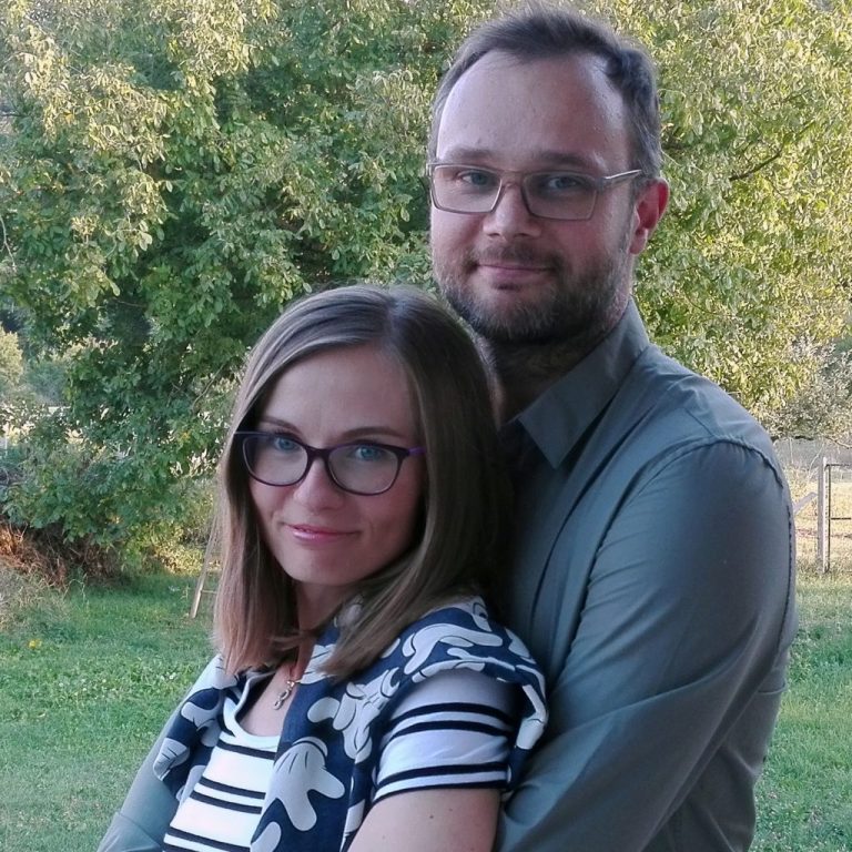 KerekMese-VassMonika-TavasziLaszlo22-hungarian couple who run the most viewed hungarian youtube channel