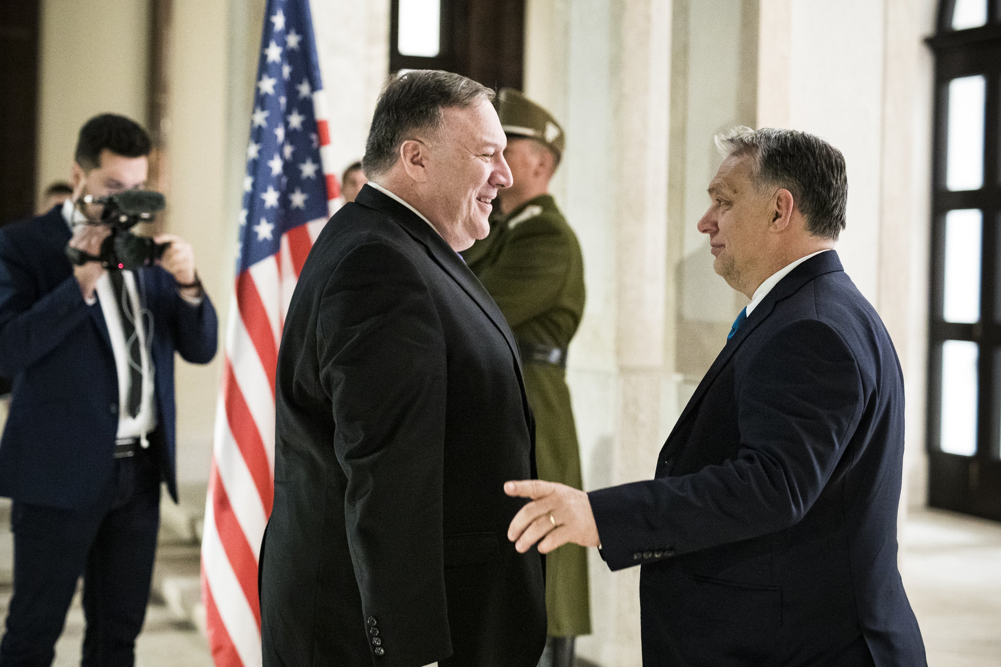 orbán pompeo