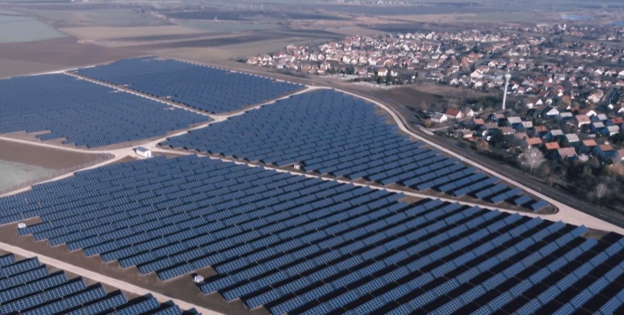 Planta de energía solar en Felsőzsolca