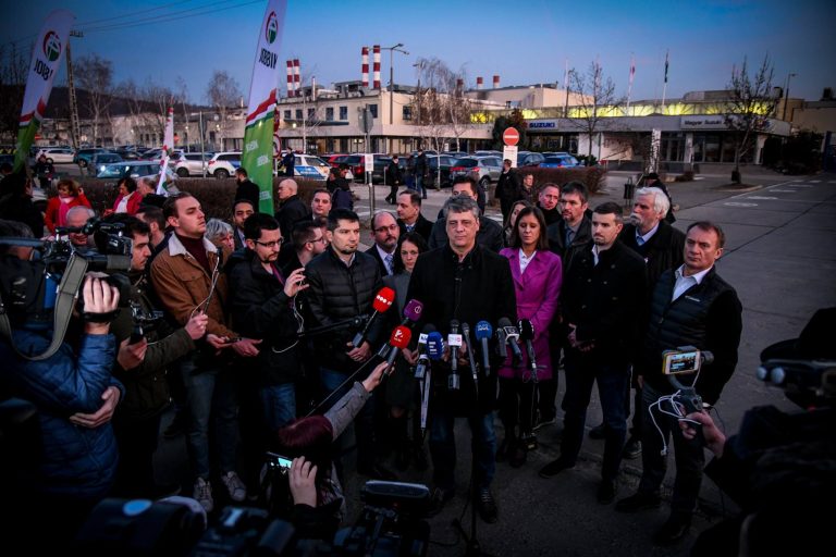 opposition suzuki plant esztergom hungary