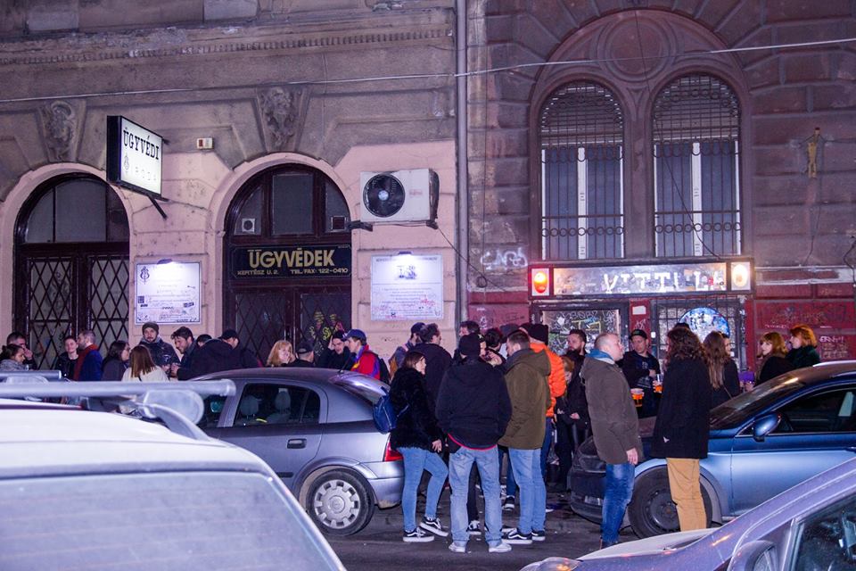 beat fight Budapest