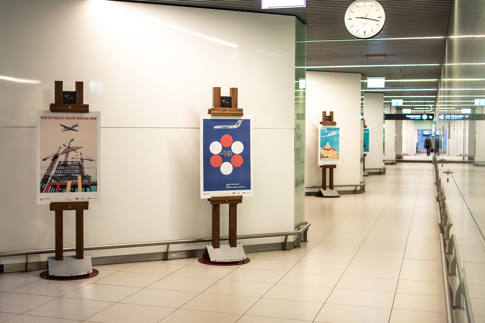 ブダペスト空港の展示