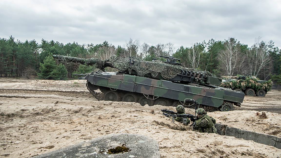 Mađarske obrambene snage, vojska, tenk, vojska