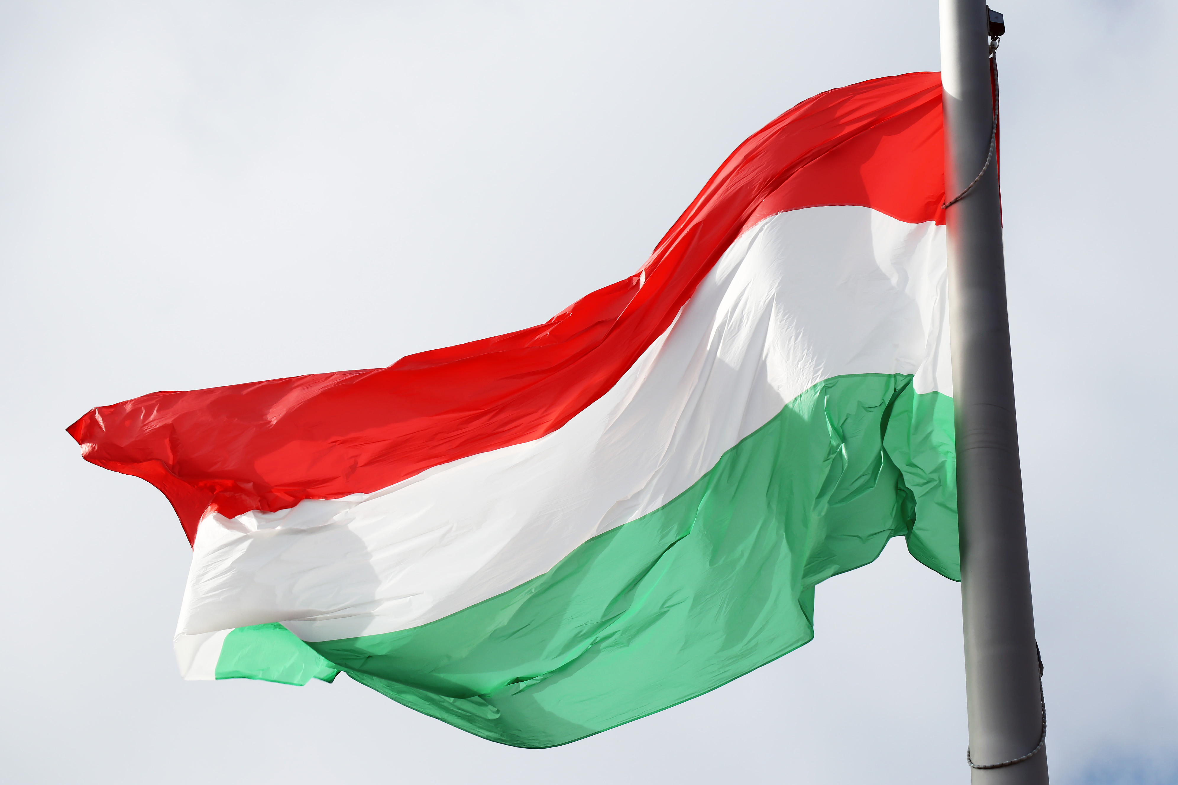 bandera húngara hungría