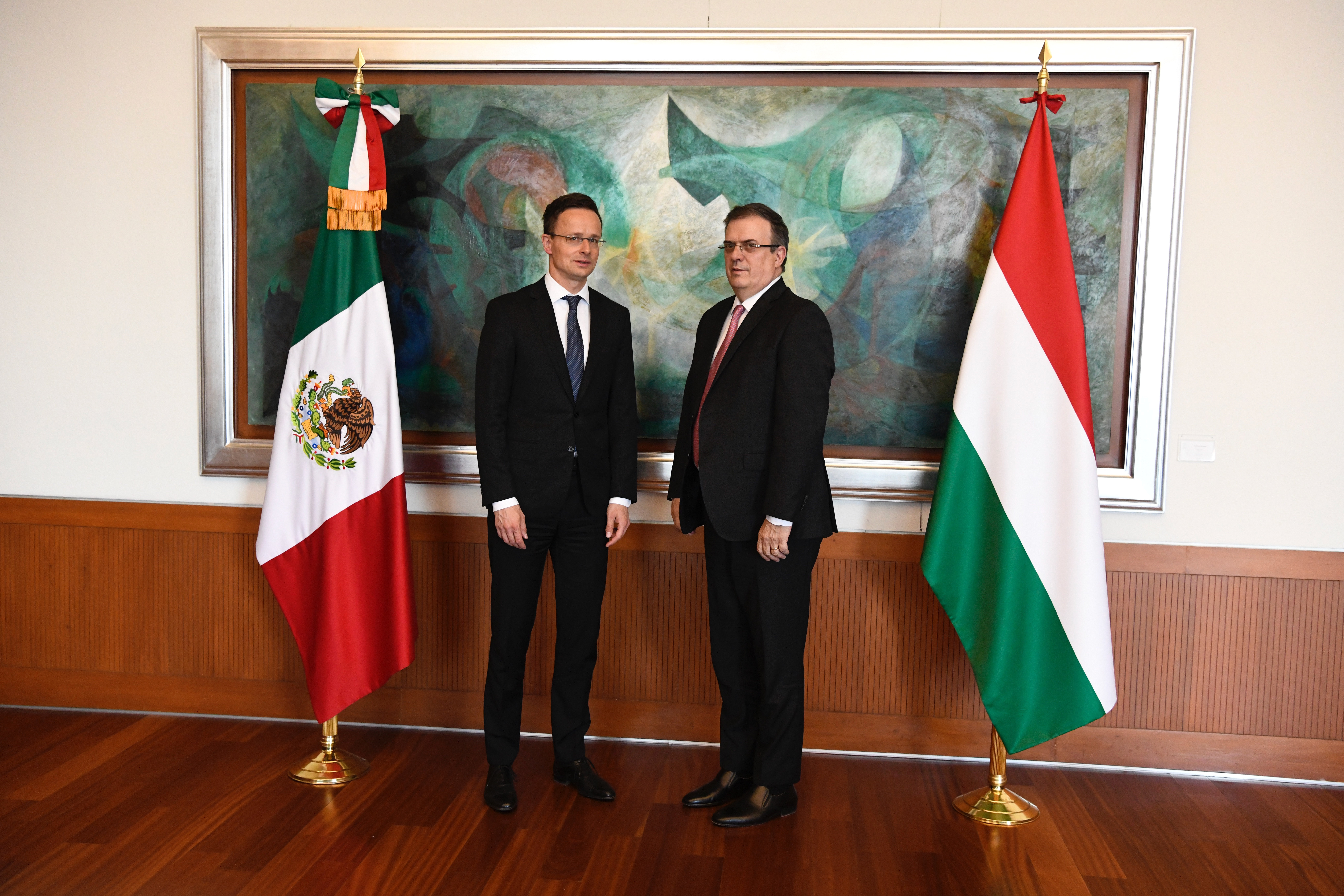 मेक्सिको हंगरी के विदेश मंत्री