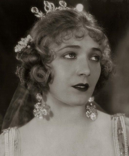 Vilma Bánky, actress, Hungary