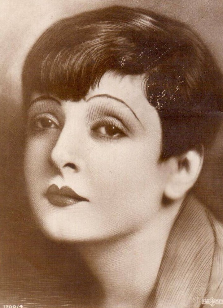 Lya De Putti, Hungary, actress