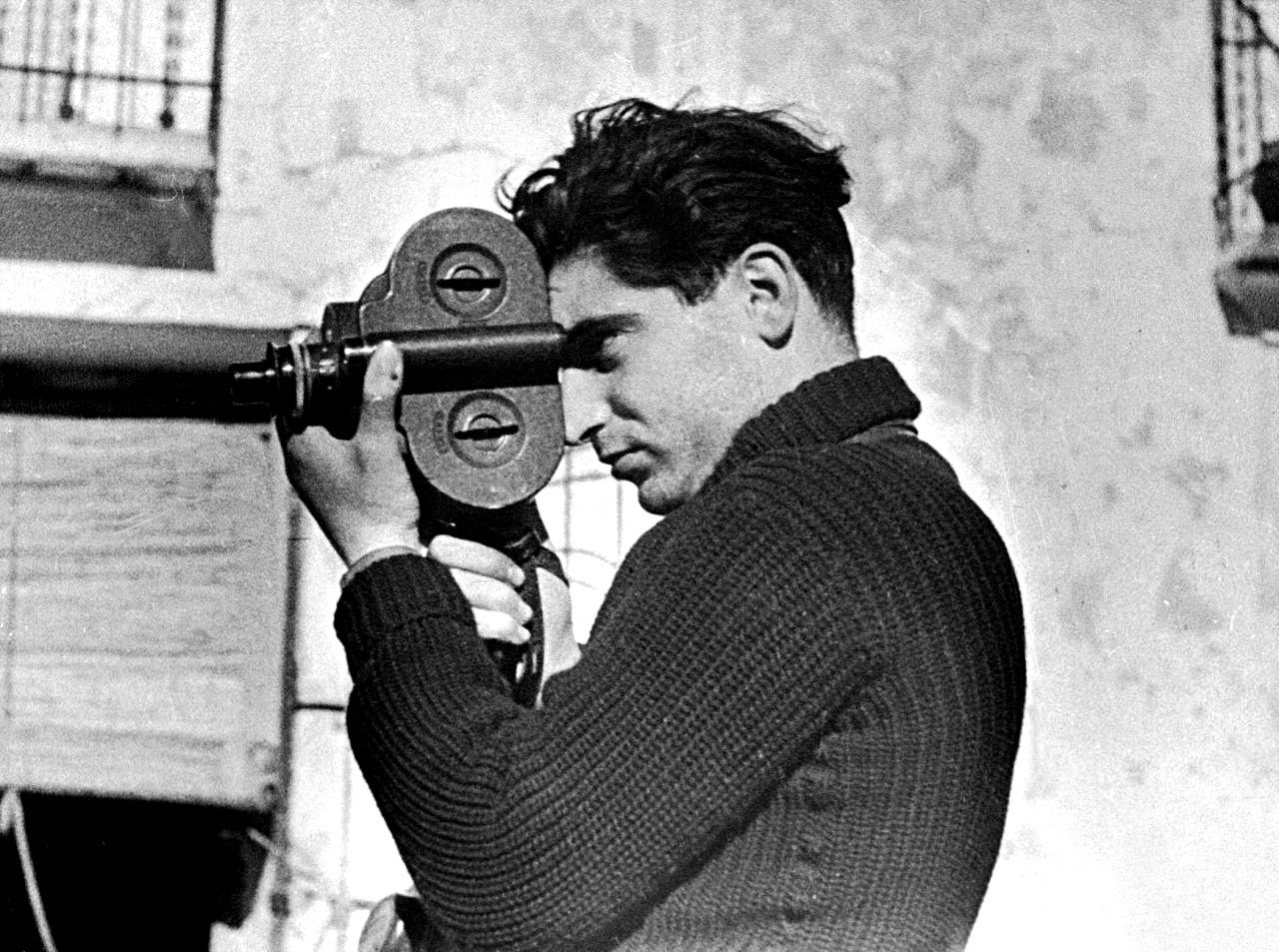 Robert Capa, fotografo, Ungheria